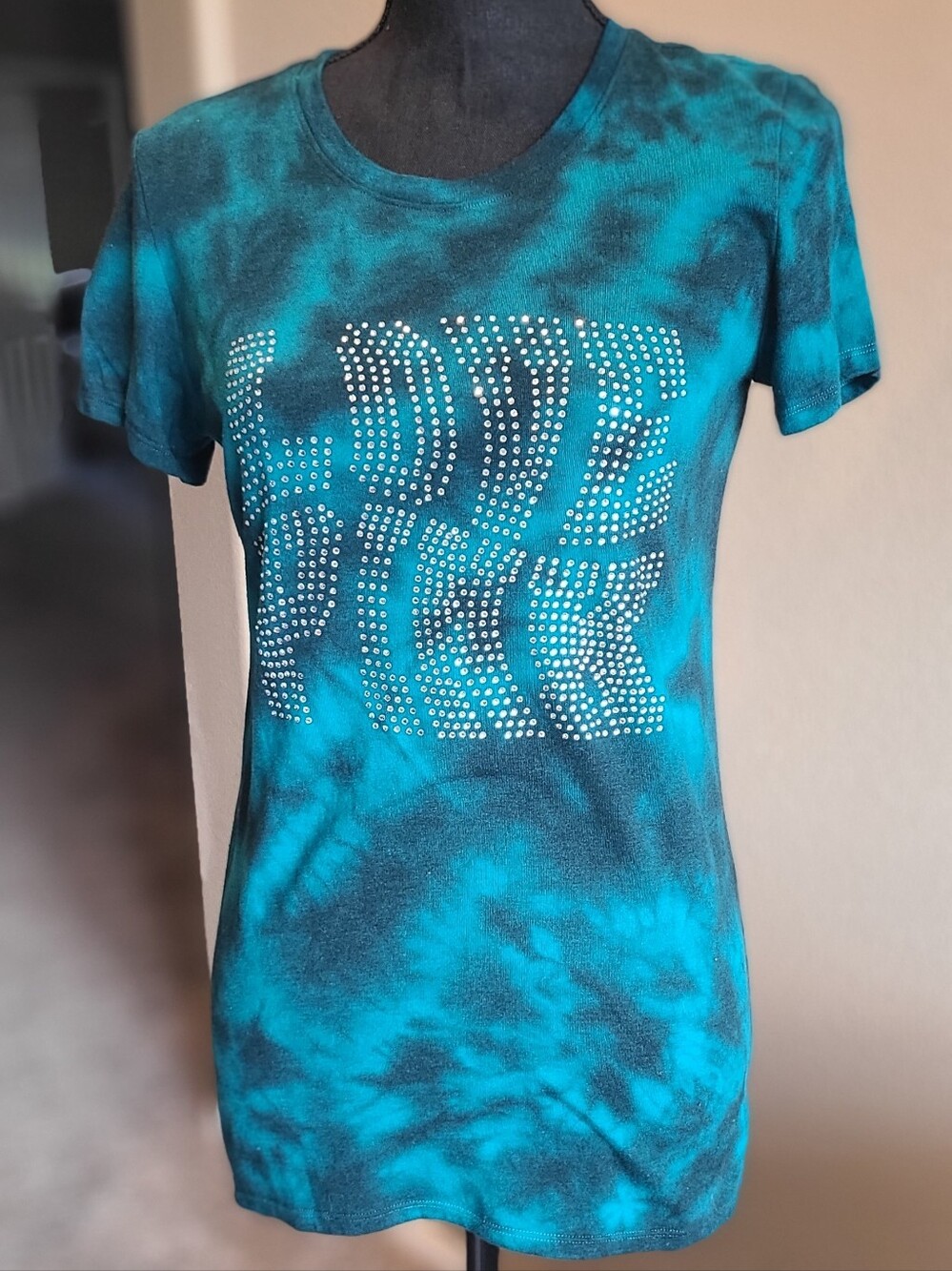 PINK Victoria's Secret Teal and Black Tie-Dye Short Sleeve Tee with Stud Logo